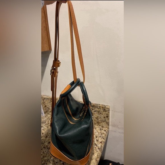 Valentina brand backpack, green with brown, only used 3 times, size medium - Picture 2 of 4